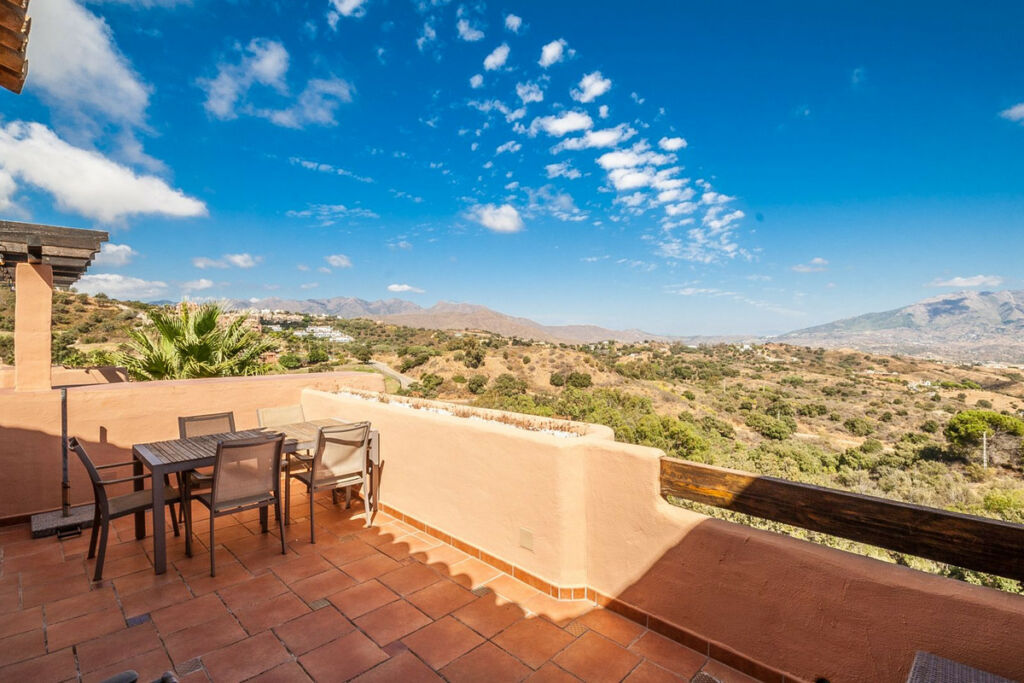 Penthouse Elviria Málaga - image 14