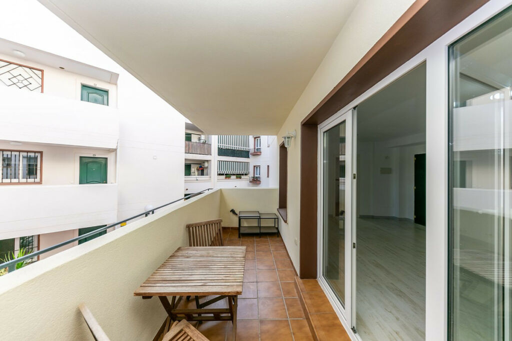 Middle Floor Apartment Torrequebrada Málaga - image 14