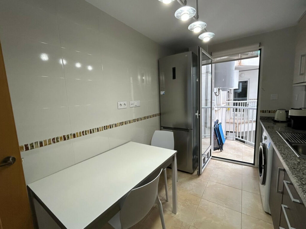 Middle Floor Apartment Alicante City Alicante - image 14