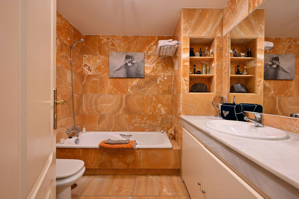 Townhouse Marbella Málaga - image 14