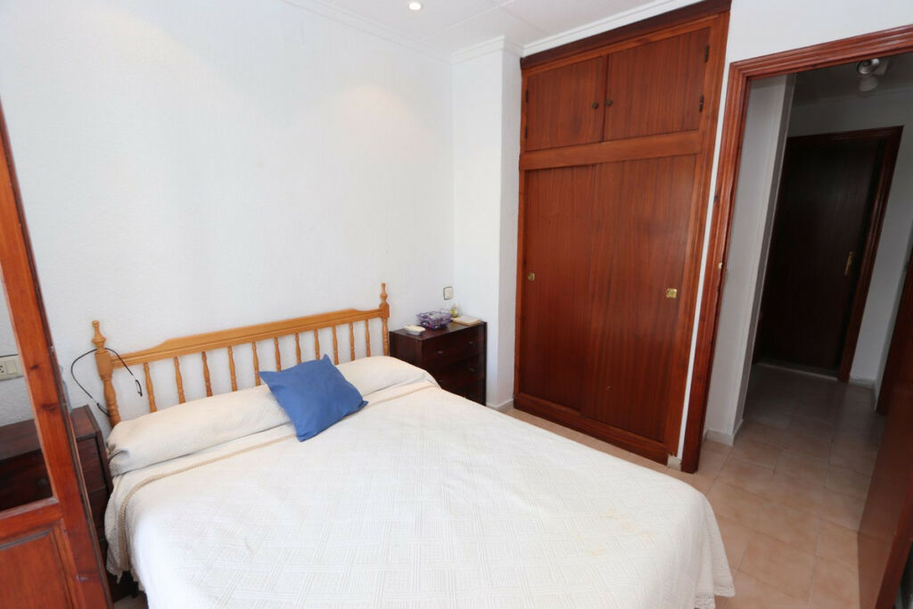 Townhouse Mil Palmeras Alicante - image 14