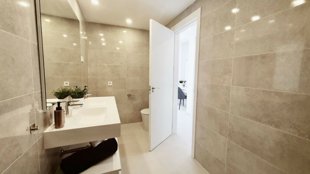 Ground Floor Apartment Bel Air Málaga - image 14