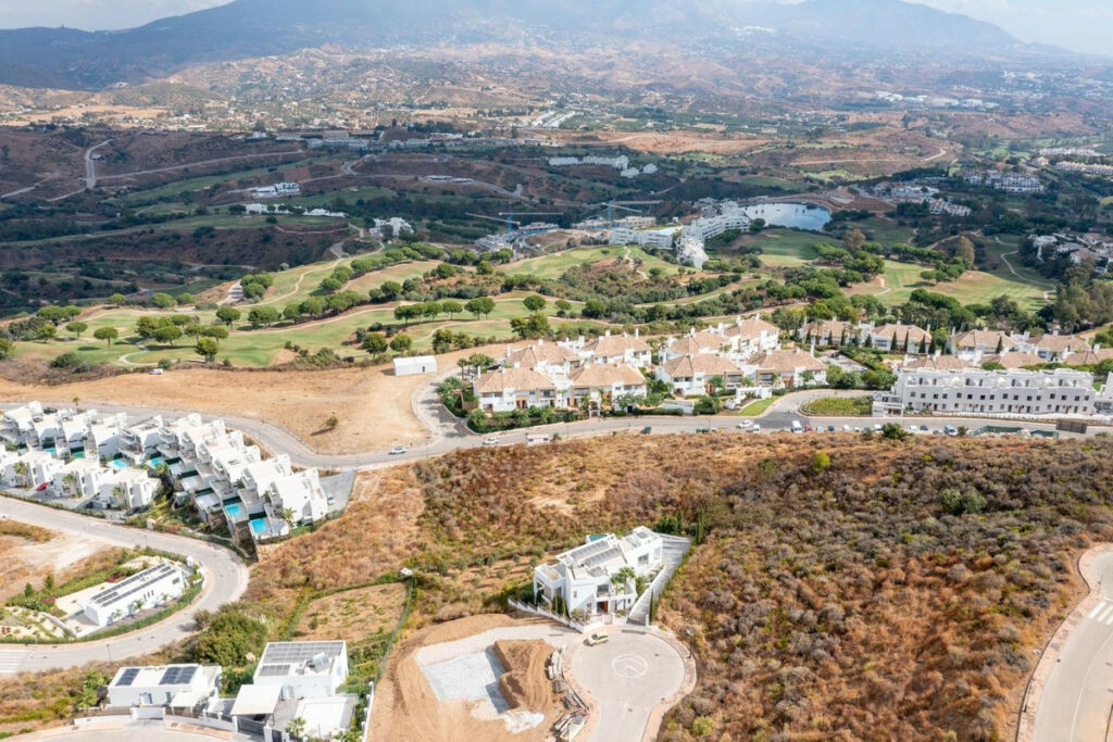Commercial Plot La Cala Golf Málaga - image 14