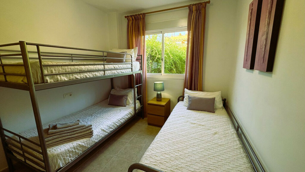 Ground Floor Apartment Casares Playa Málaga - image 14