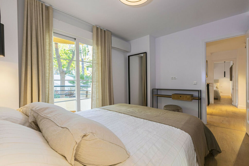 Duplex Nueva Andalucía Málaga - image 14