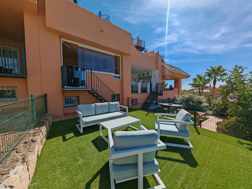 Townhouse Cabopino Málaga - image 14