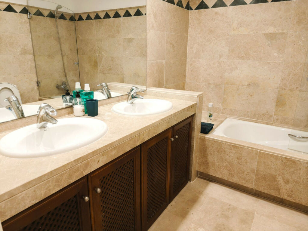Middle Floor Apartment San Roque Club Cádiz - image 14