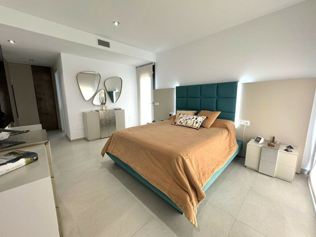 Detached Villa Manilva Málaga - image 14