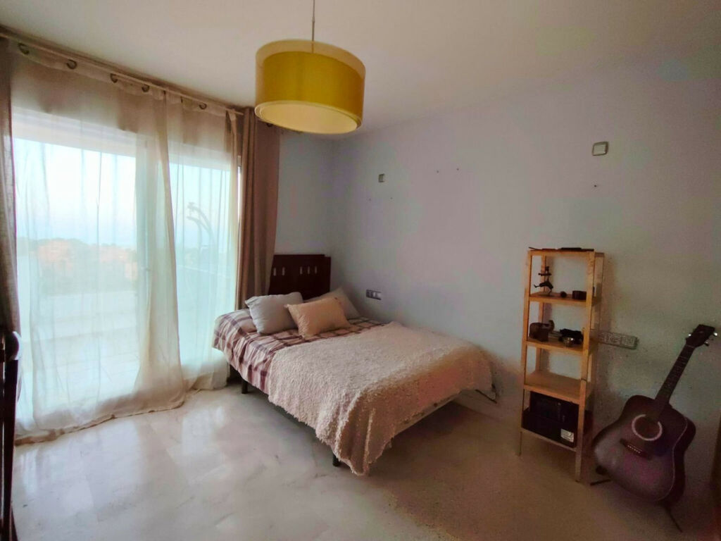 Townhouse Punta Chullera Málaga - image 14