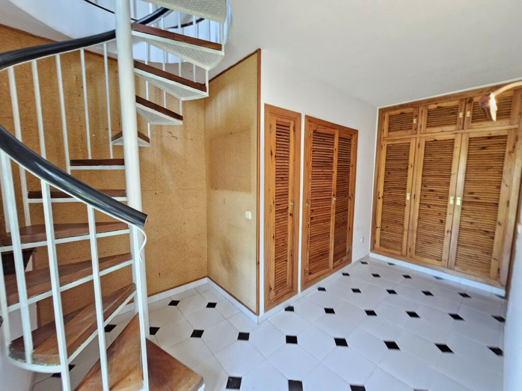 Townhouse El Chaparral Málaga - image 15