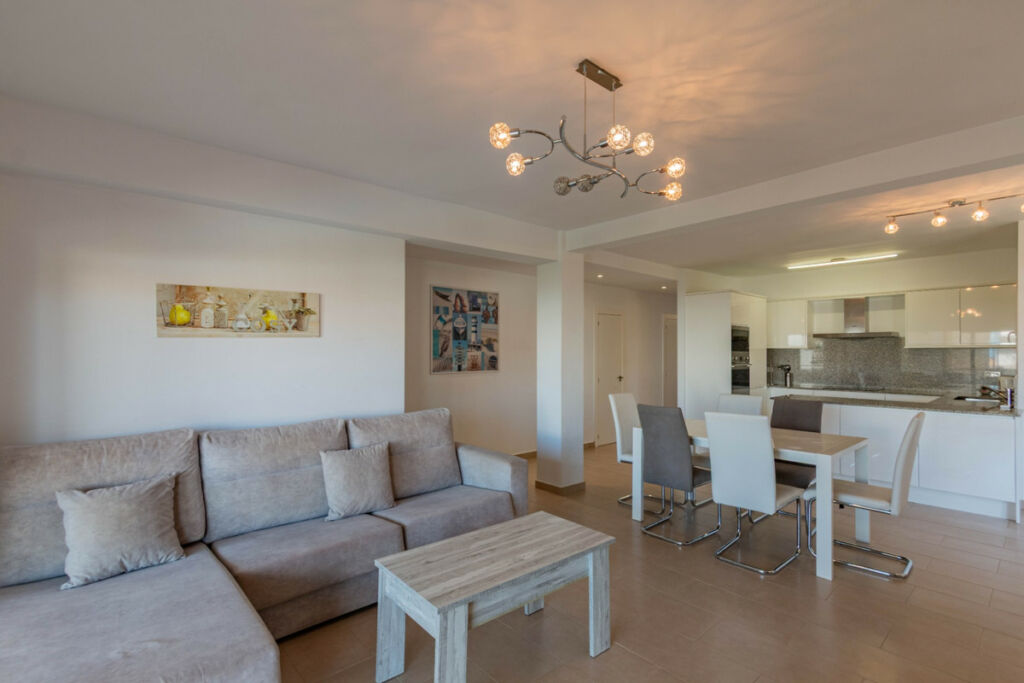 Middle Floor Apartment Javea Alicante - image 15