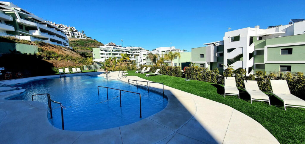 Middle Floor Apartment Calanova Golf Málaga - image 15