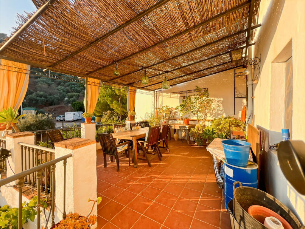 Semi-Detached House Comares Málaga - image 15
