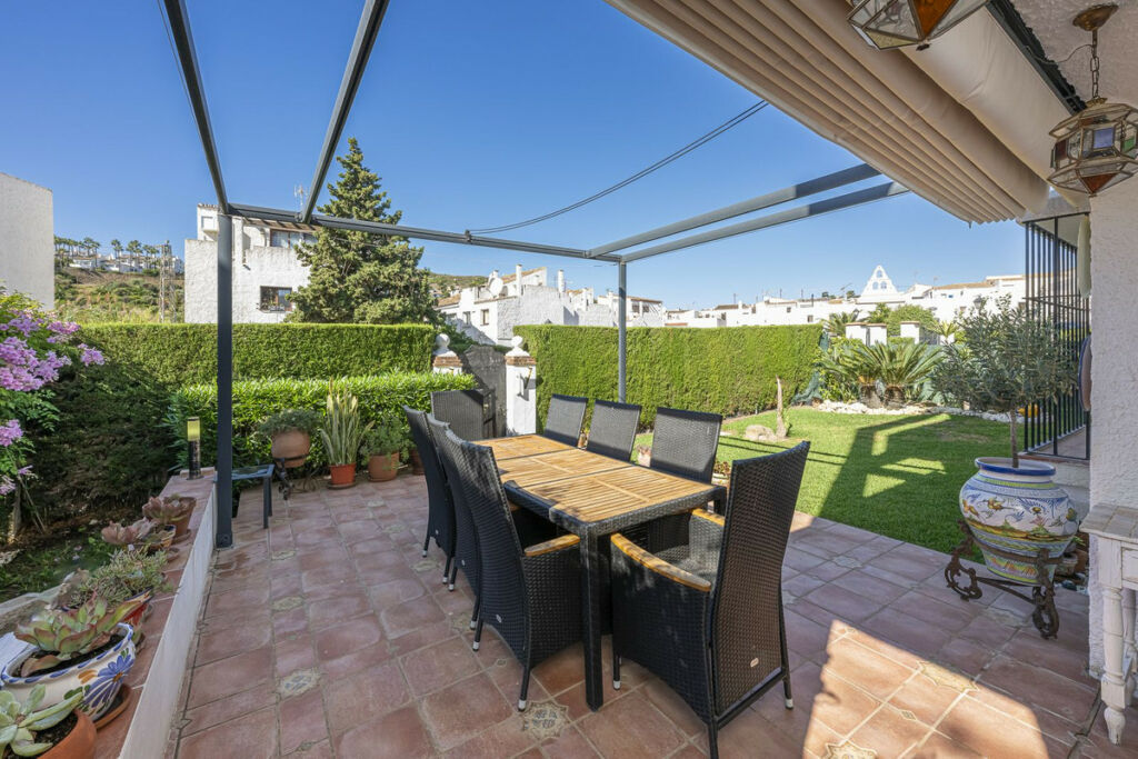 Detached Villa La Duquesa Málaga - image 15