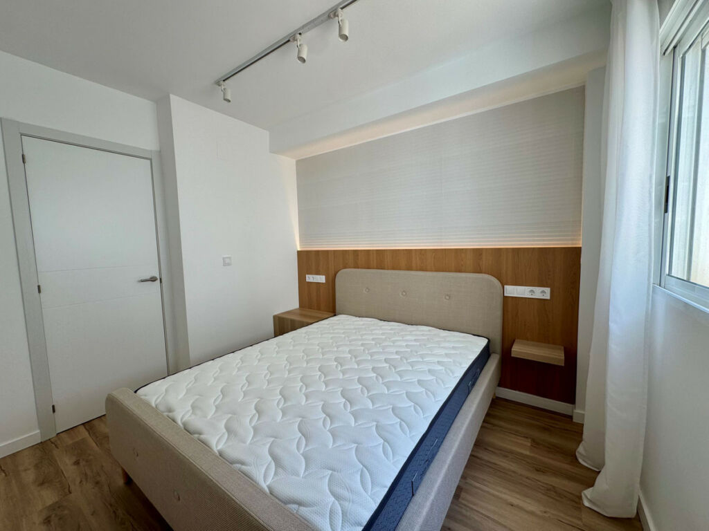 Middle Floor Apartment Los Altos Alicante - image 15