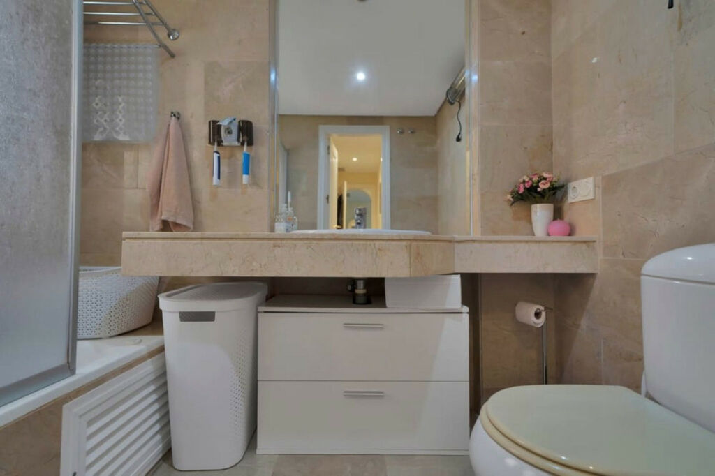 Ground Floor Apartment San Luis de Sabinillas Málaga - image 15