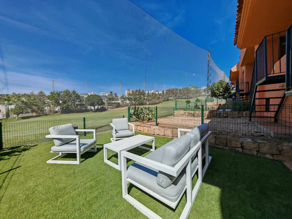 Townhouse Cabopino Málaga - image 15