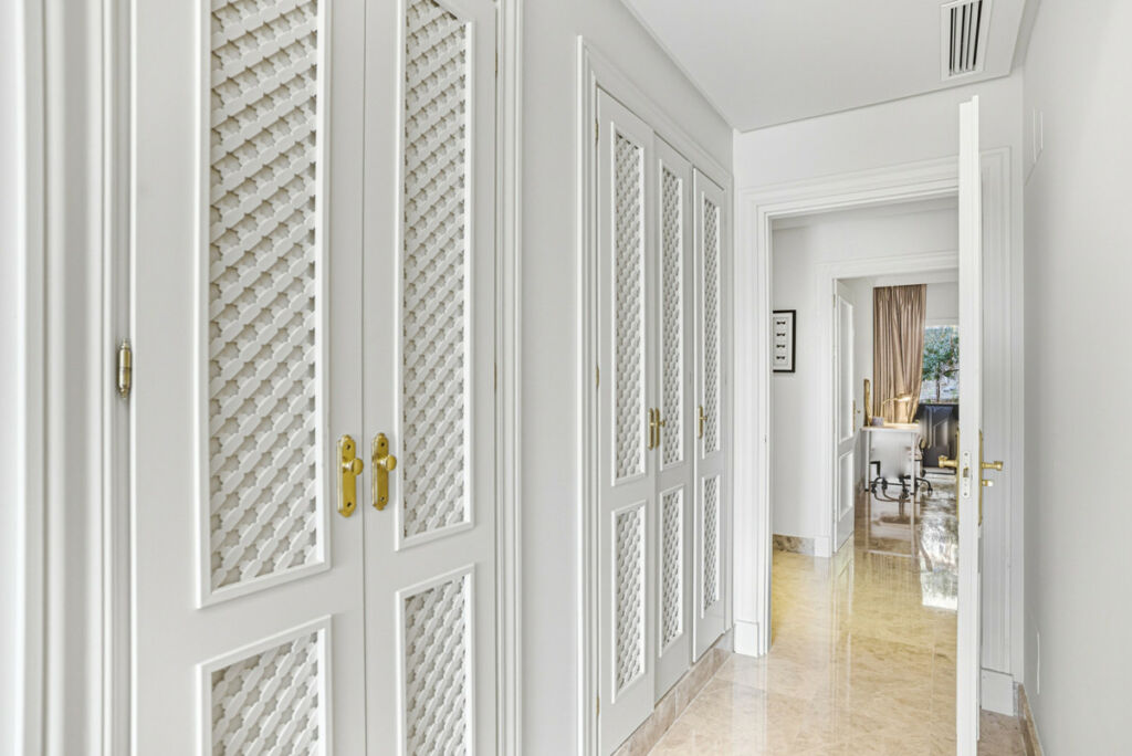 Ground Floor Apartment Nueva Andalucía Málaga - image 15