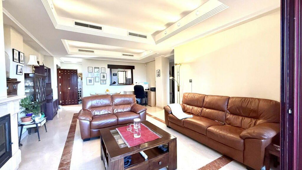 Ground Floor Apartment La Mairena Málaga - image 17