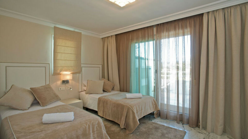 Penthouse Duplex Marbella Málaga - image 15