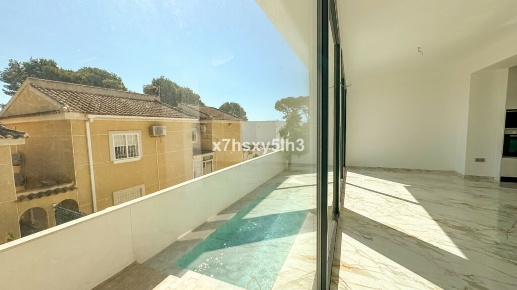Detached Villa Los Balcones Alicante - image 15