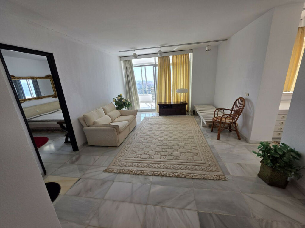 Middle Floor Apartment Marbella Málaga - image 15