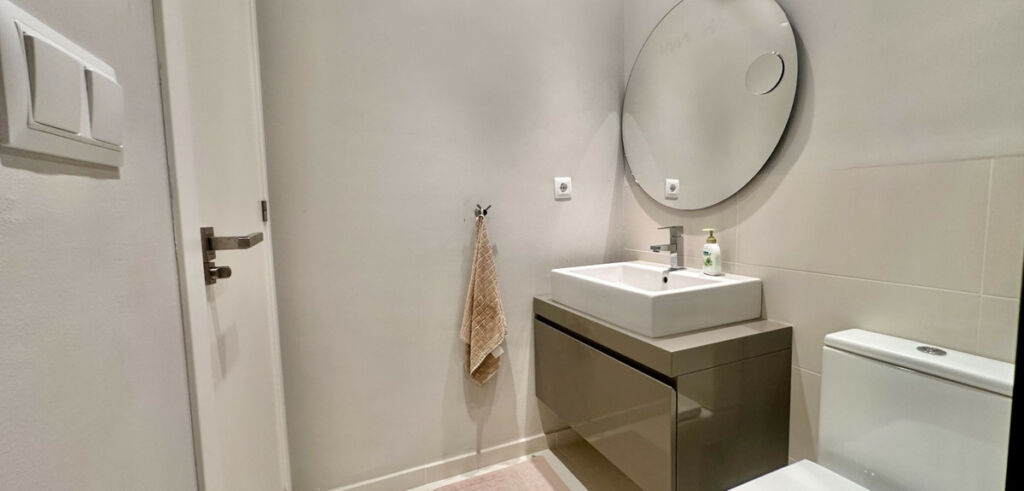 Ground Floor Apartment Villamartin Alicante - image 15