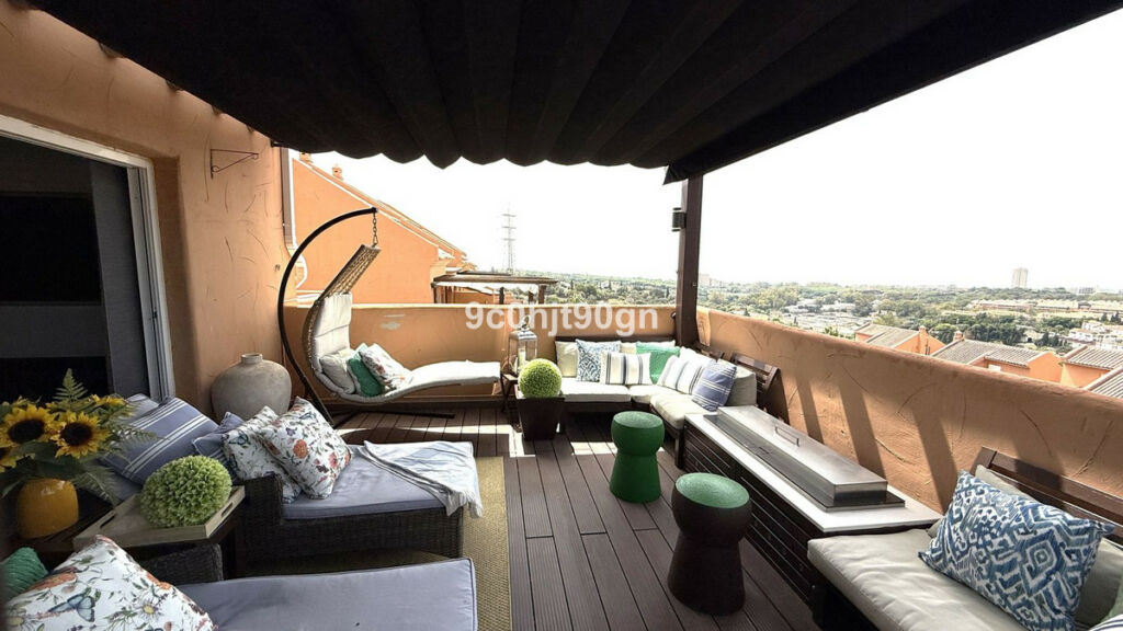Penthouse Duplex Elviria Málaga - image 15
