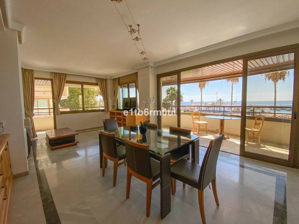 Middle Floor Apartment Marbella Málaga - image 15