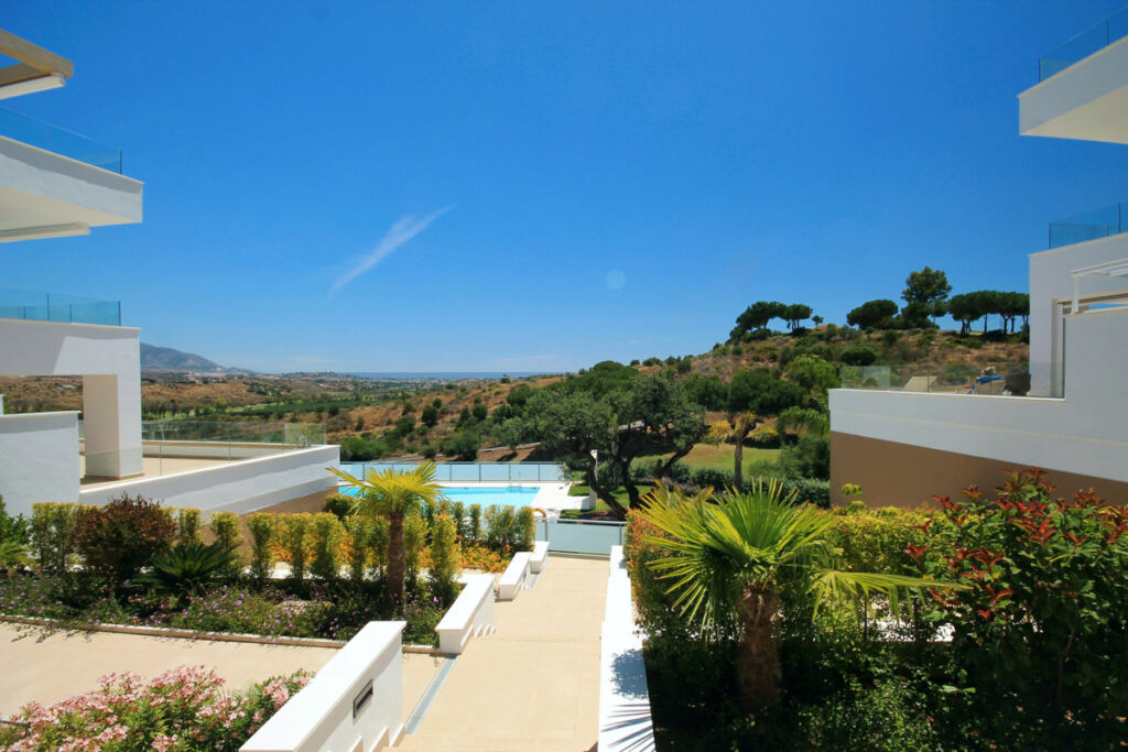Middle Floor Apartment La Cala Golf Málaga - image 15
