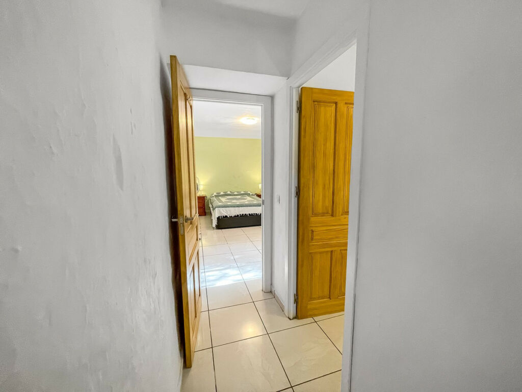 Semi-Detached House Cútar Málaga - image 15