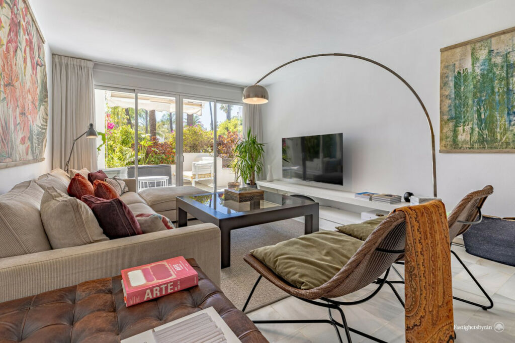 Ground Floor Apartment Estepona Málaga - image 14