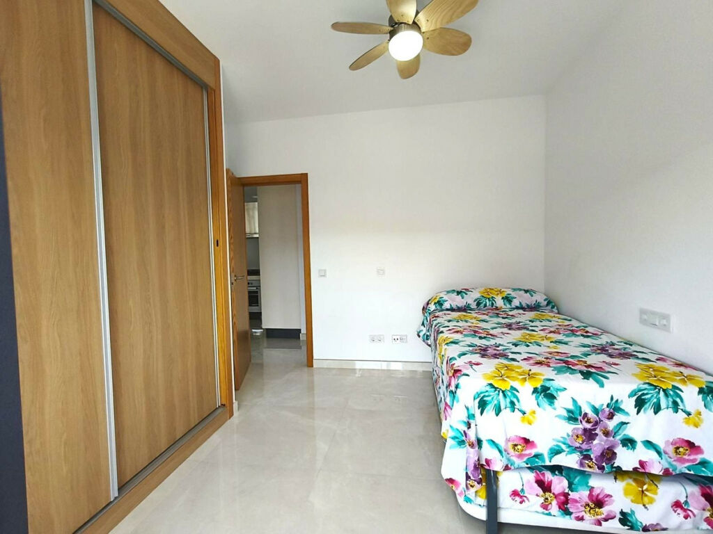 Middle Floor Apartment San Luis de Sabinillas Málaga - image 15
