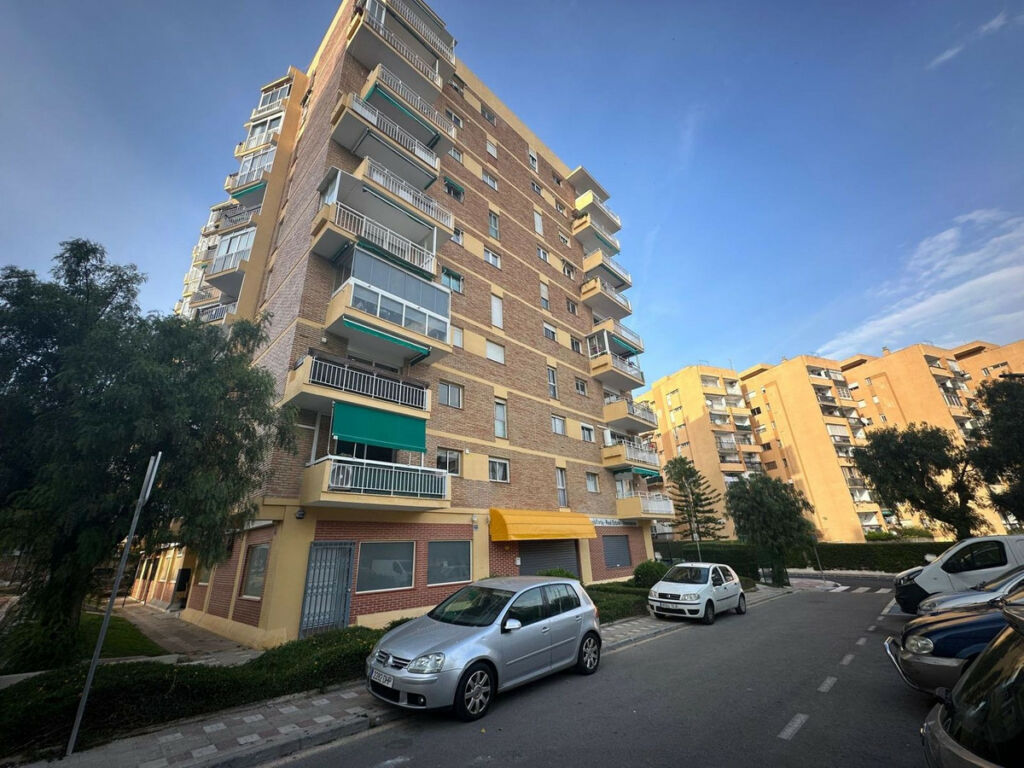 Middle Floor Apartment Arroyo de la Miel Málaga - image 15