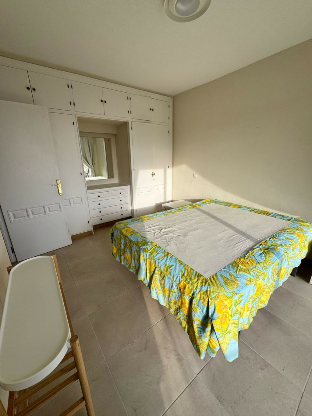 Middle Floor Apartment Estepona Málaga - image 15