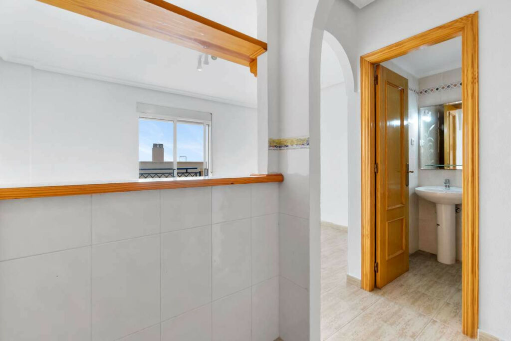 Ground Floor Studio Arenales del Sol Alicante - image 15