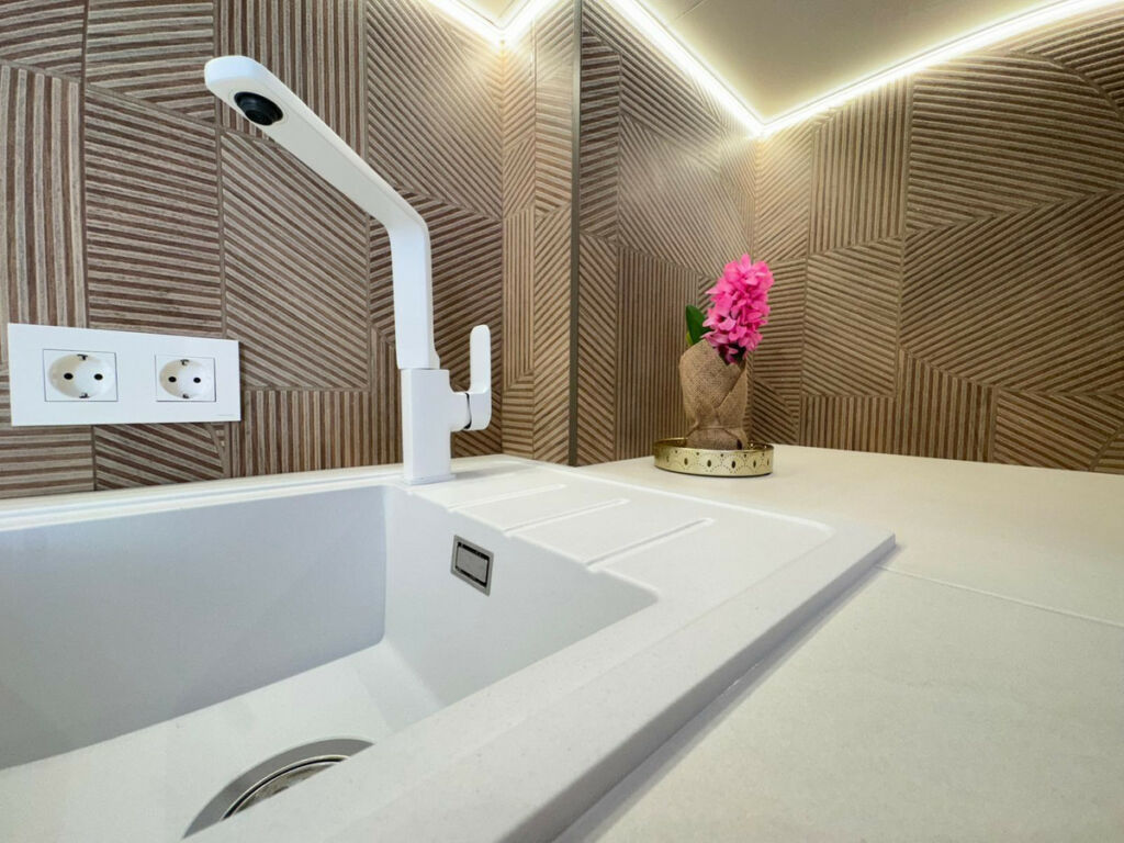 Middle Floor Apartment Torrevieja Alicante - image 15