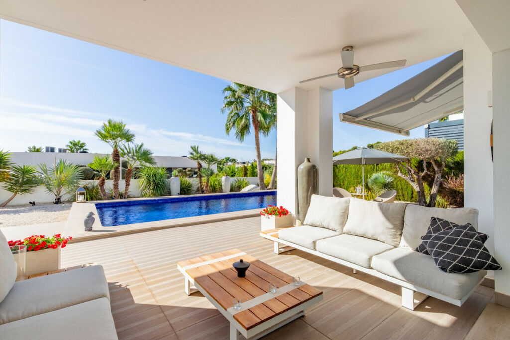 Detached Villa Moraira Alicante - image 15
