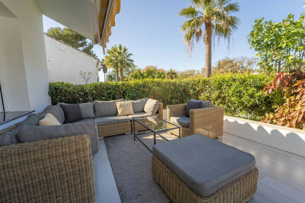 Ground Floor Apartment Nueva Andalucía Málaga - image 15