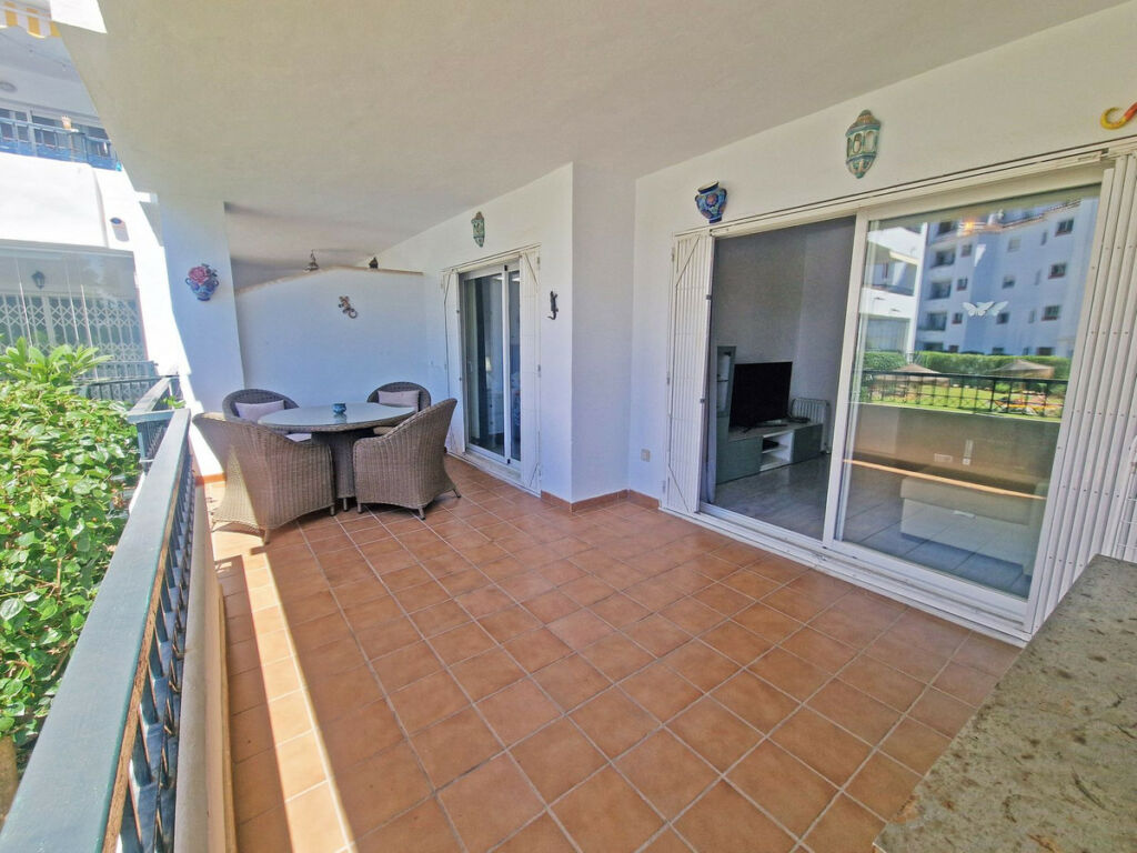 Ground Floor Apartment Calahonda Málaga - image 15