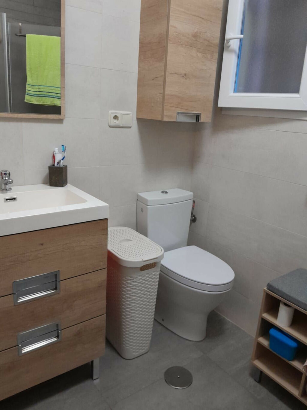 Middle Floor Apartment Campoamor Alicante - image 15