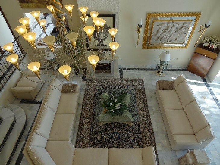 Detached Villa Estepona Málaga - image 15