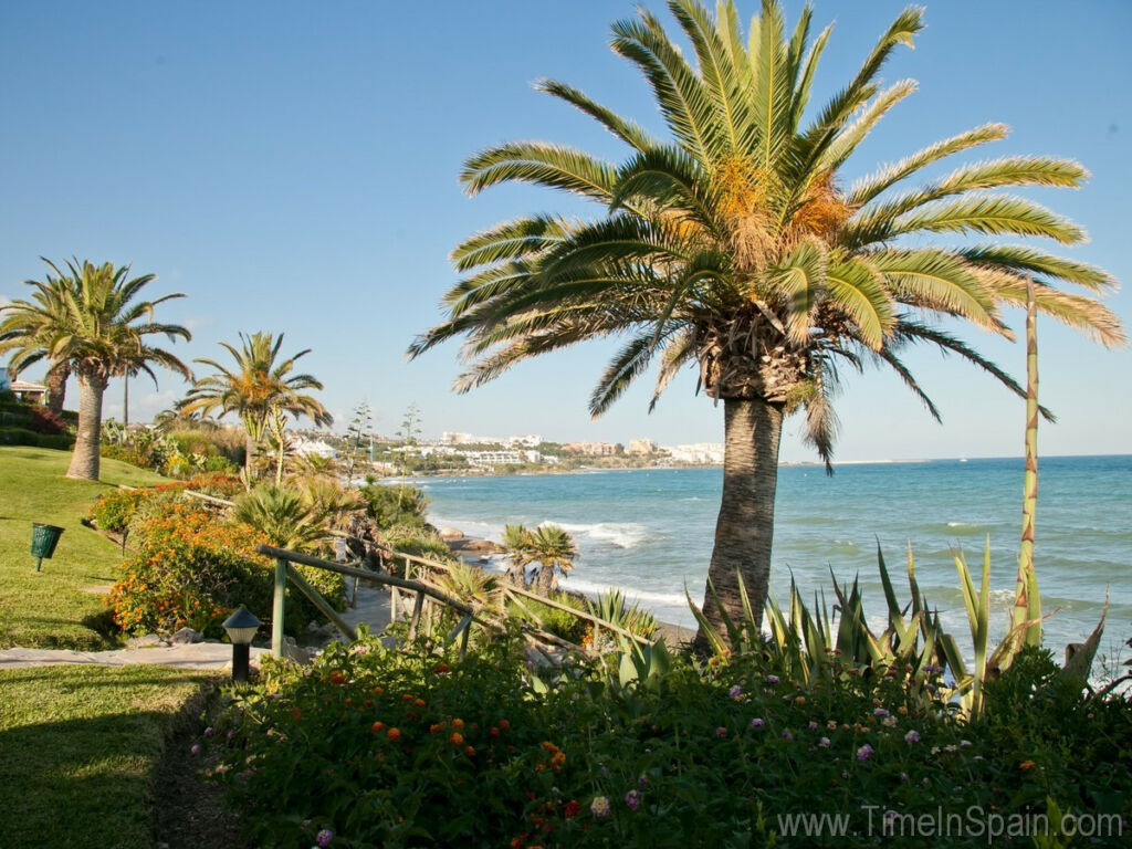 Townhouse Estepona Málaga - image 15