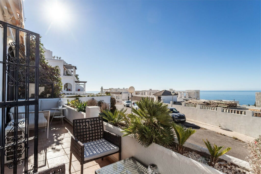 Ground Floor Apartment Riviera del Sol Málaga - image 15