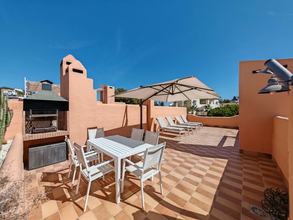 Townhouse Cabopino Málaga - image 16