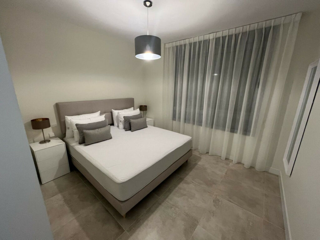 Middle Floor Apartment New Golden Mile Málaga - image 16