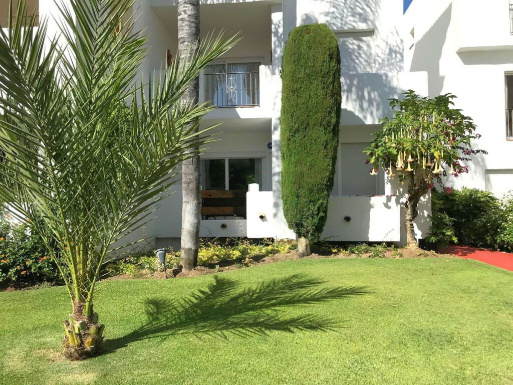Ground Floor Apartment Estepona Málaga - image 16