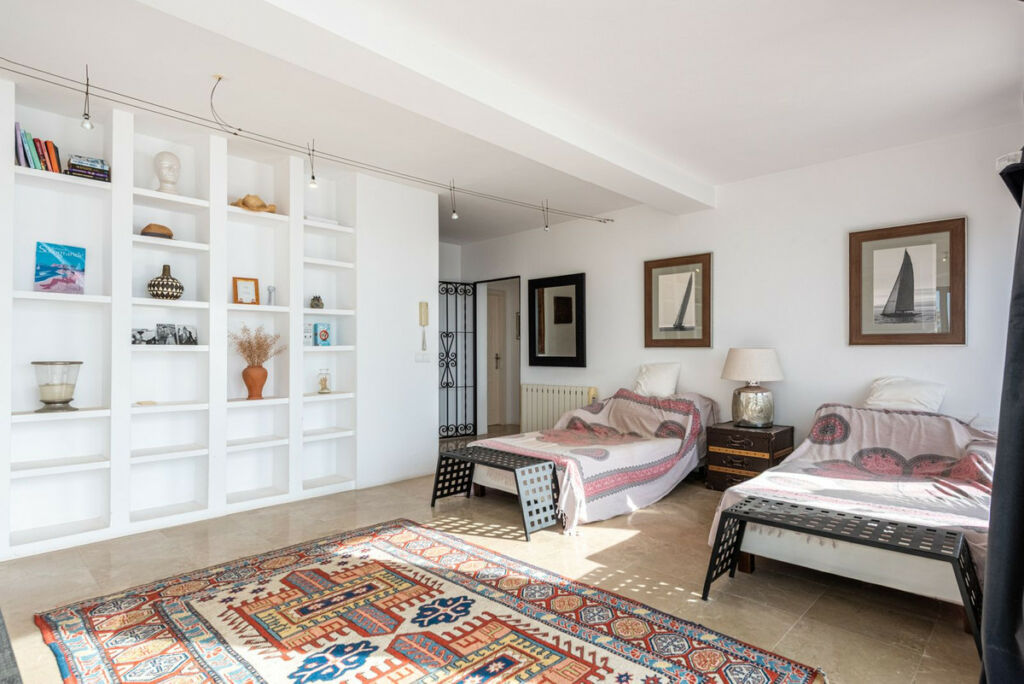 Detached Villa Manilva Málaga - image 16