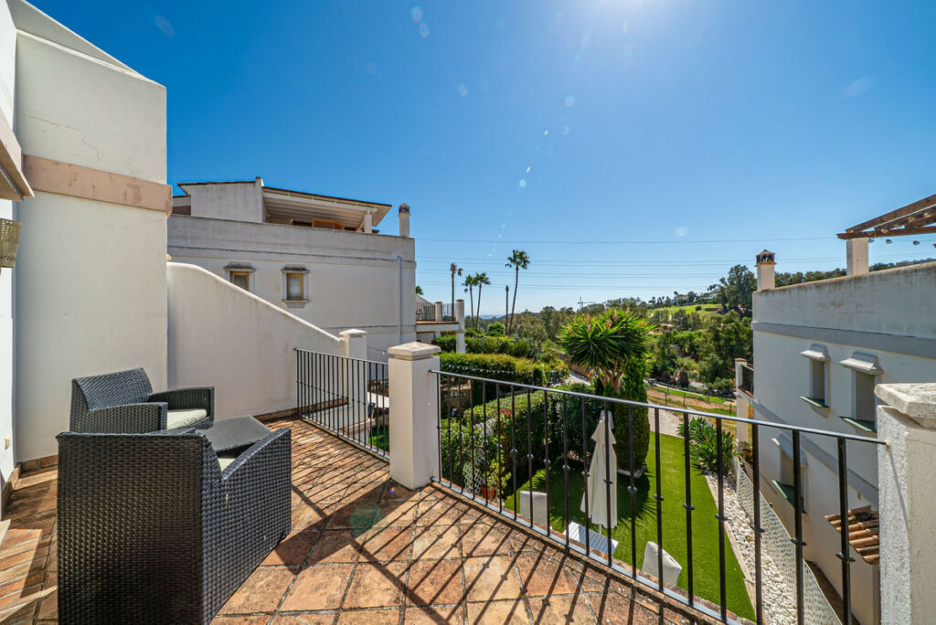 Semi-Detached House Estepona Málaga - image 16