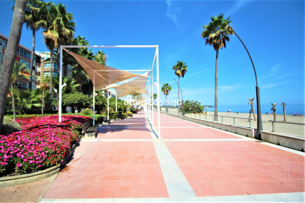 Penthouse Duplex Estepona Málaga - image 16